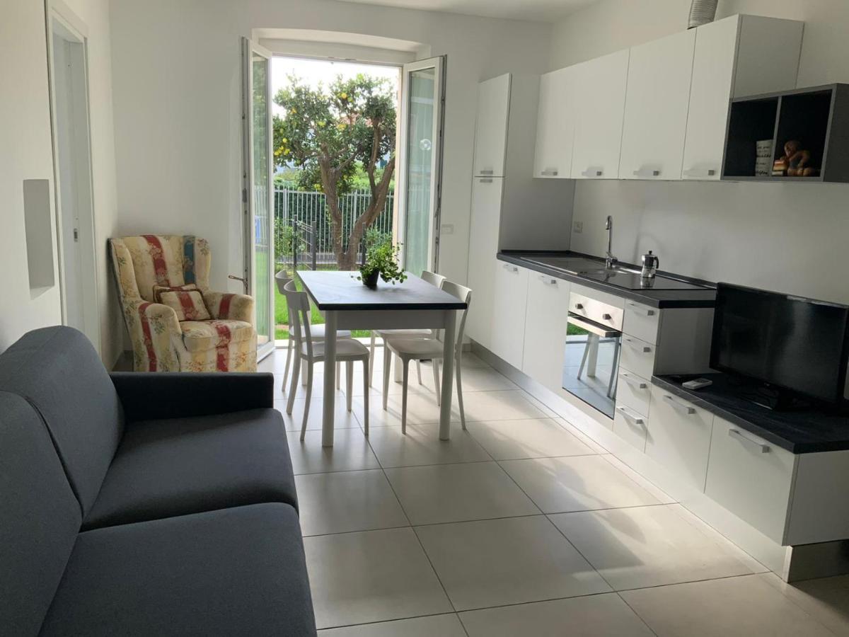 Casa Vacanze Romeo Pietra Ligure Exterior photo